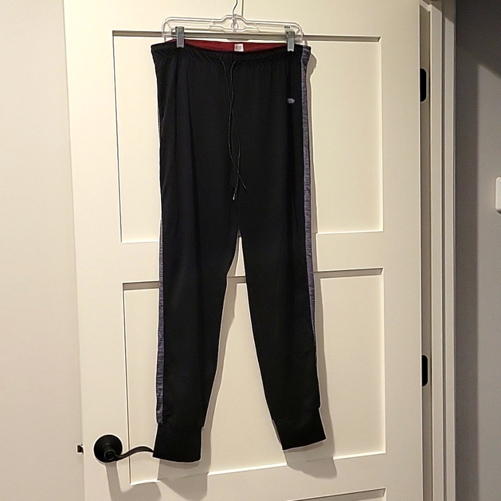 Maurices joggers,M - Picture 1 of 5